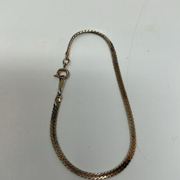 Herringbone Korean Gold Tone Chain Bracelet Size 7 Inches - Picture 4 of 8